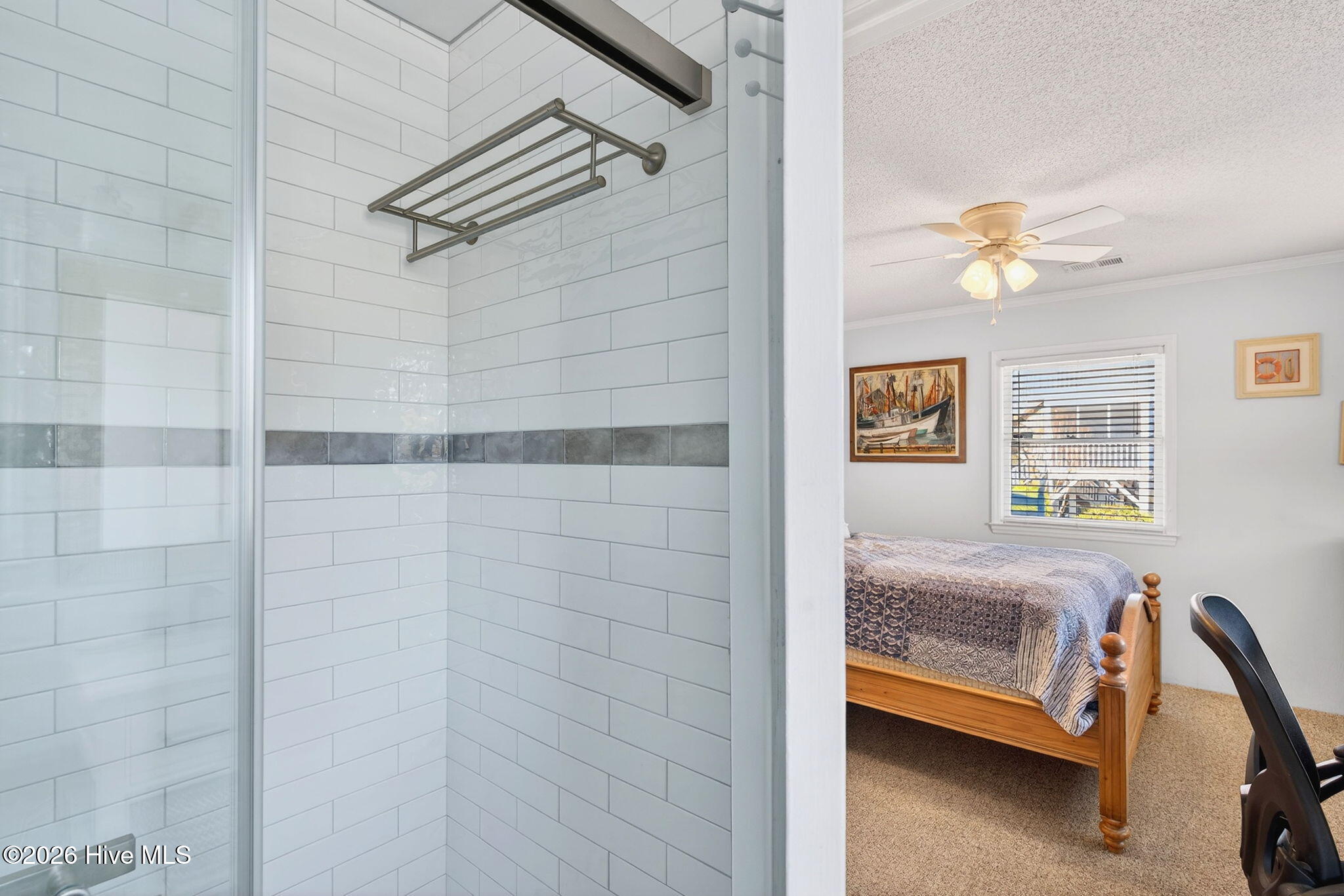 100554629 | Photo 26