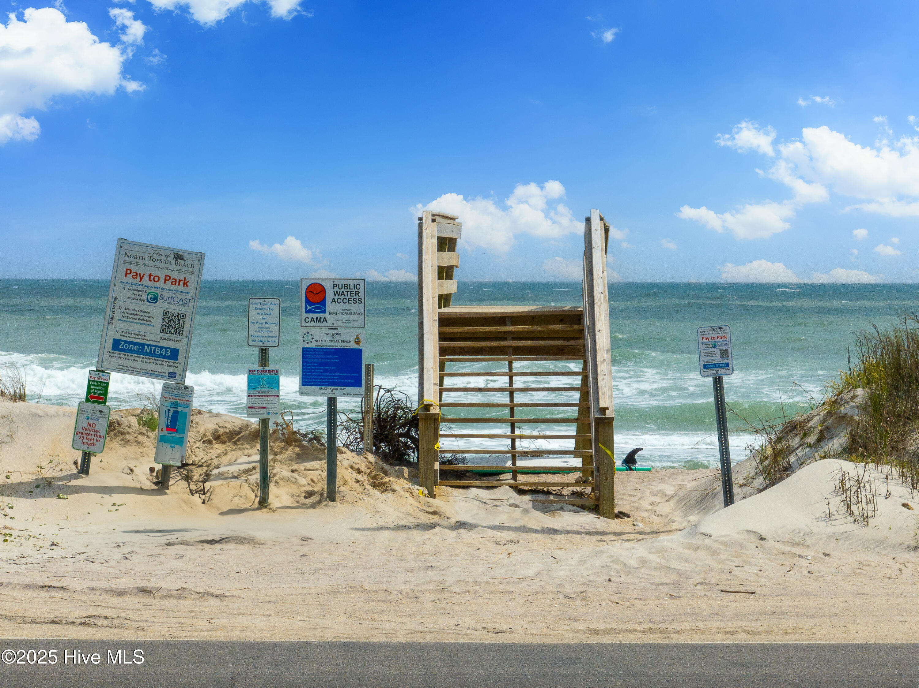 100503882 | Photo 23