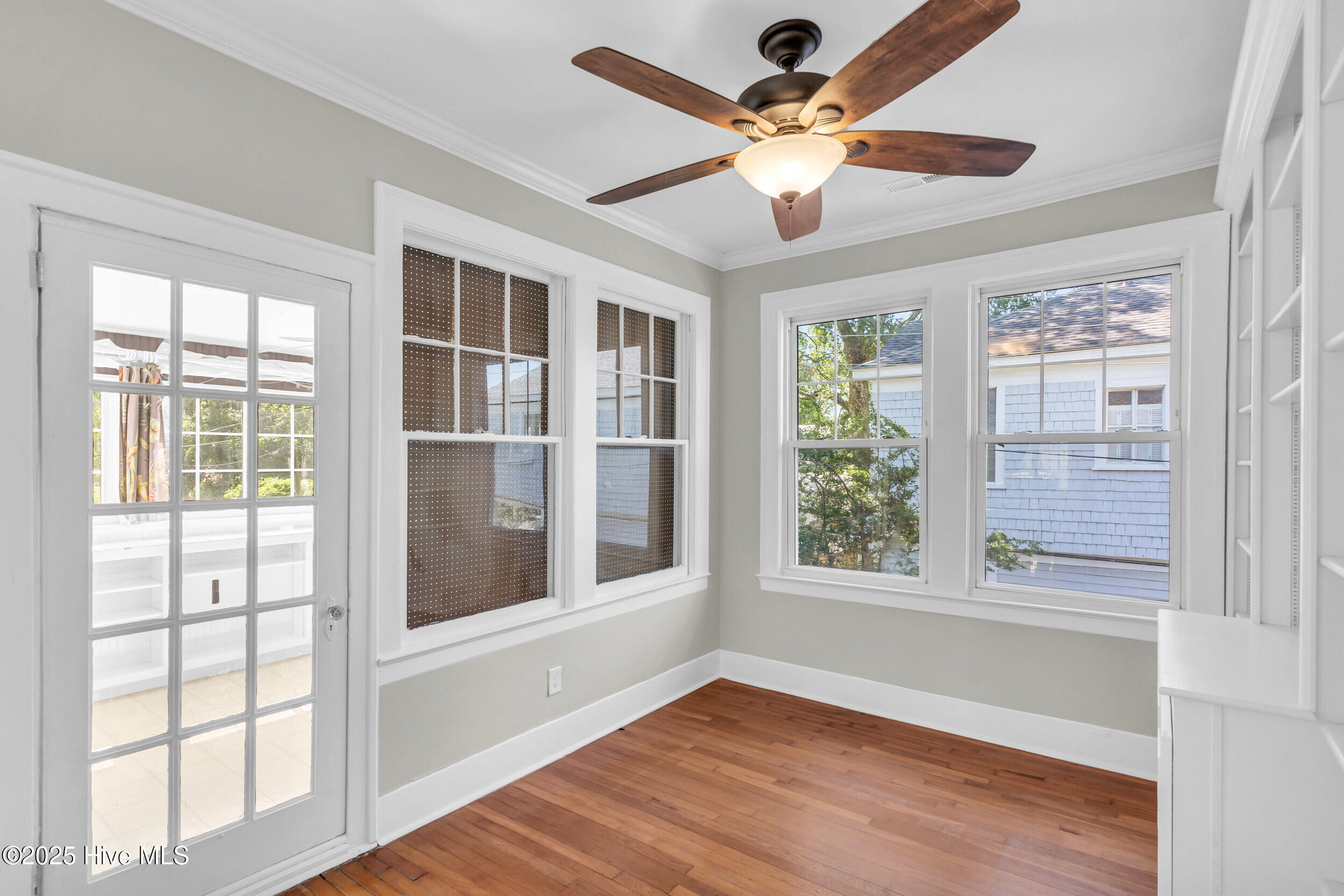 100514178 | Photo 34