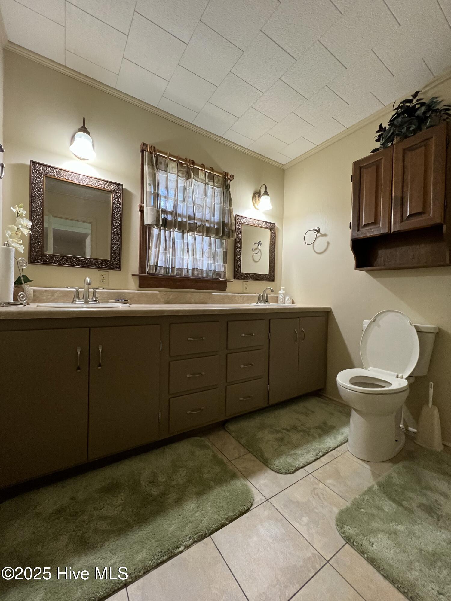 Full bath