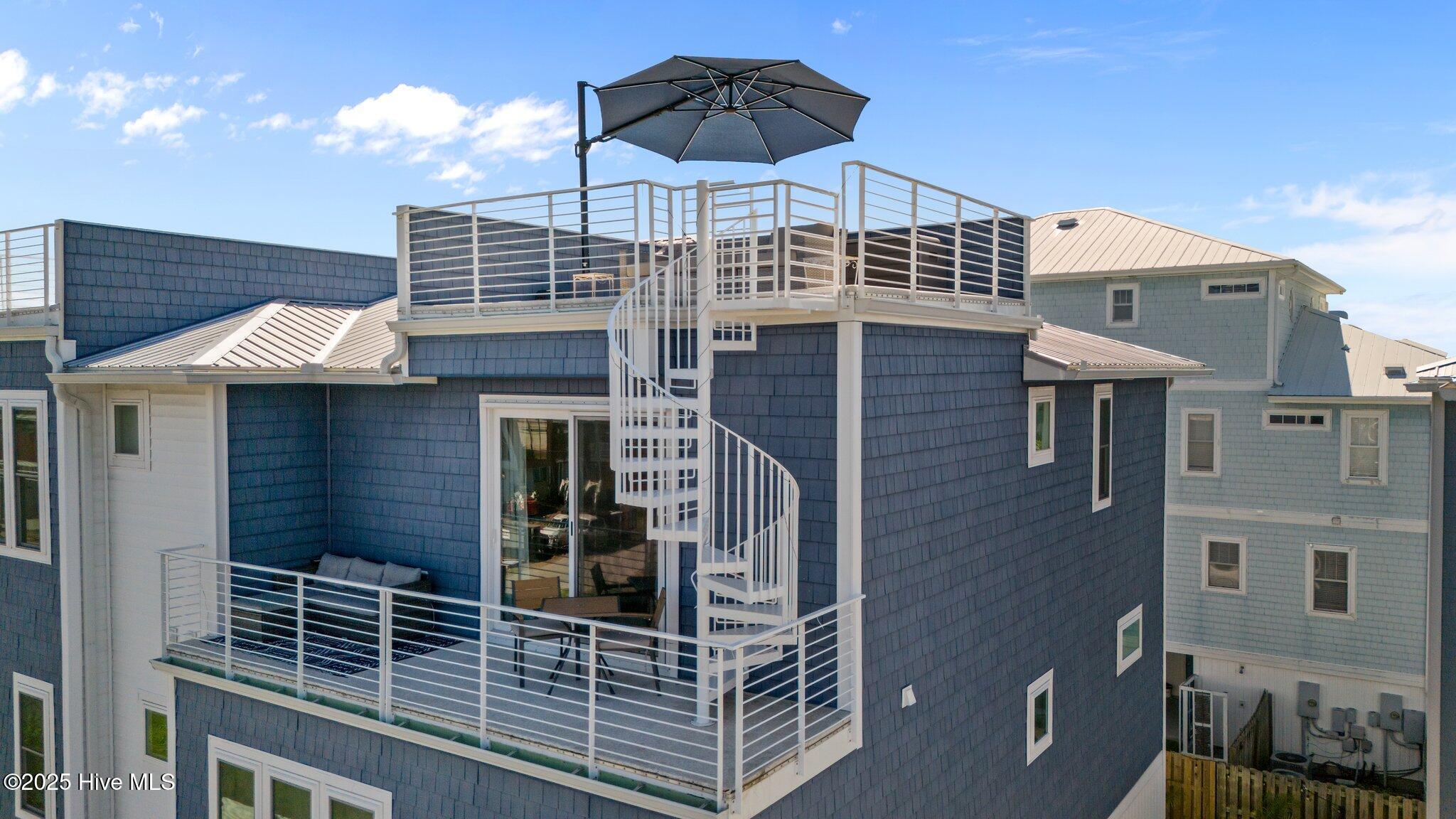 100529961 | Photo 13