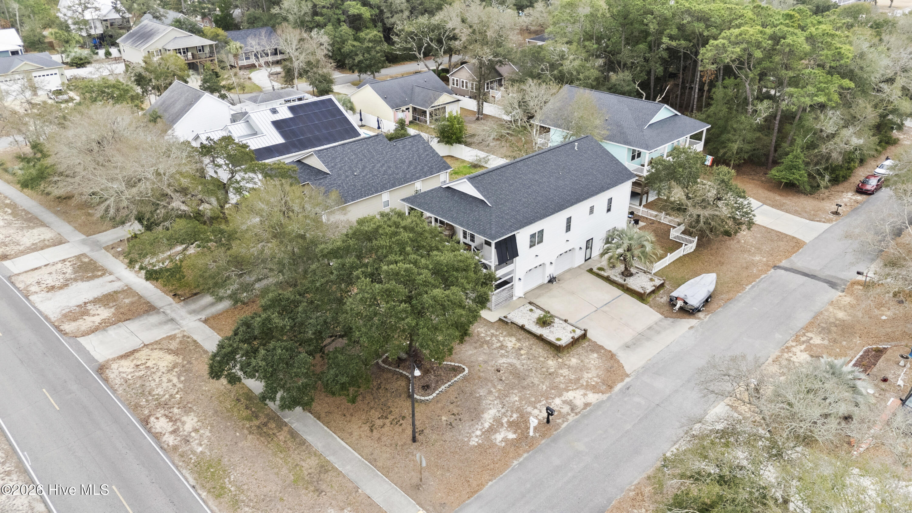 100551822 | Photo 59