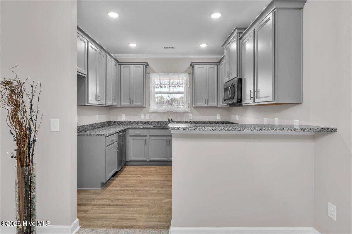 100551276 | Photo 14