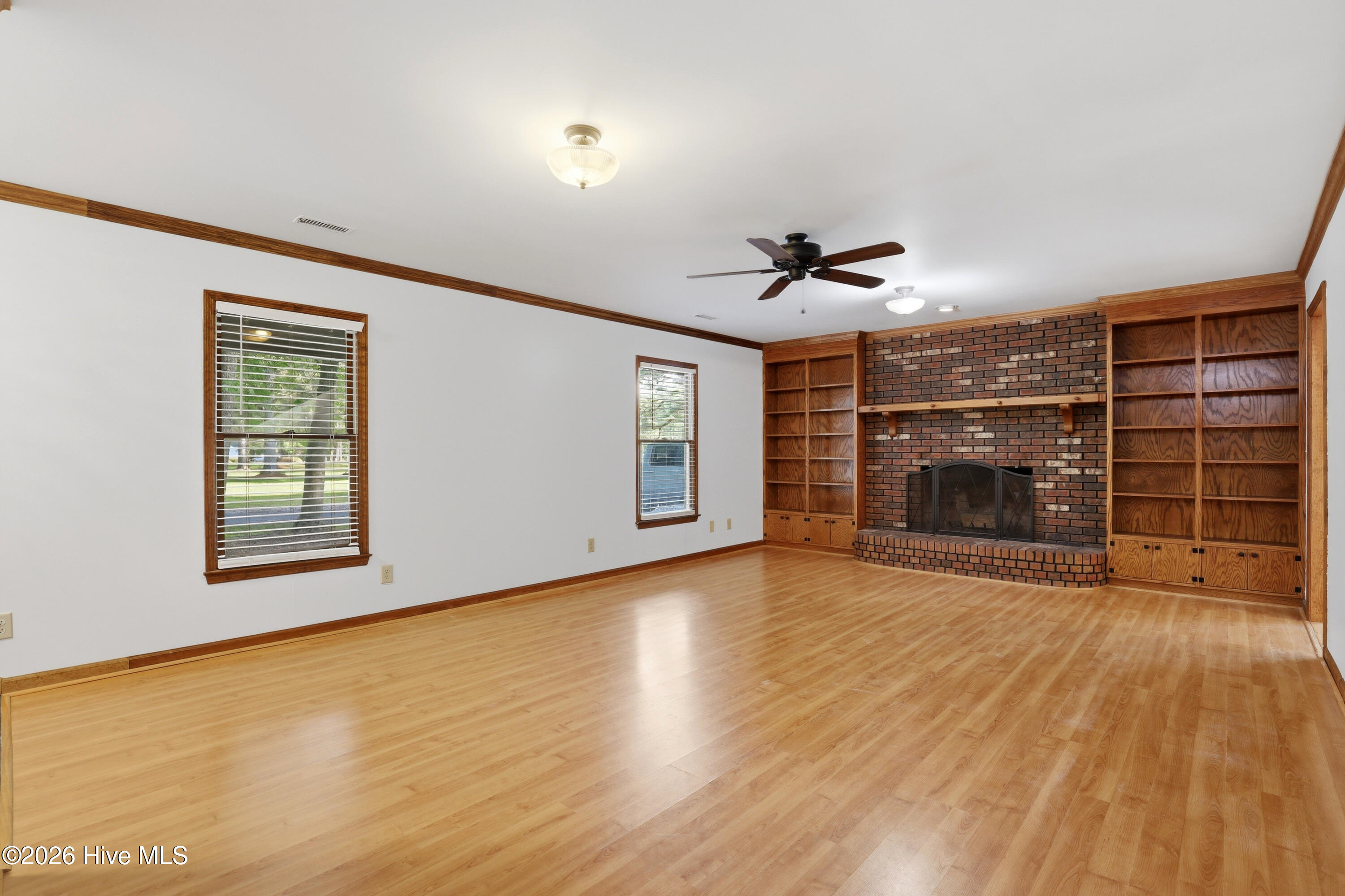 100569494 | Photo 22