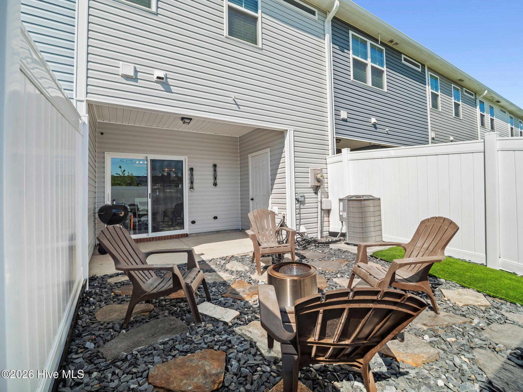 100569954 | Photo 23