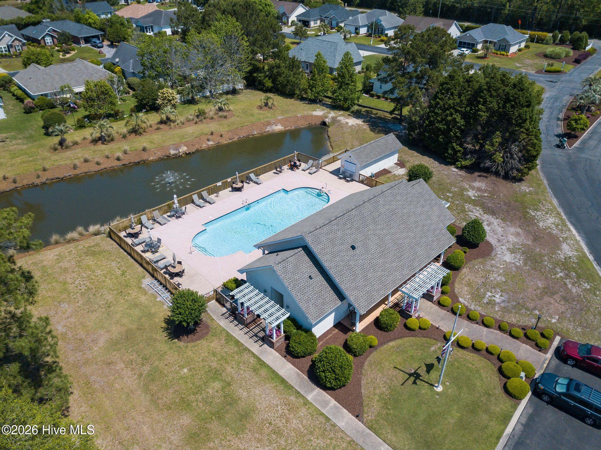 100550579 | Photo 44