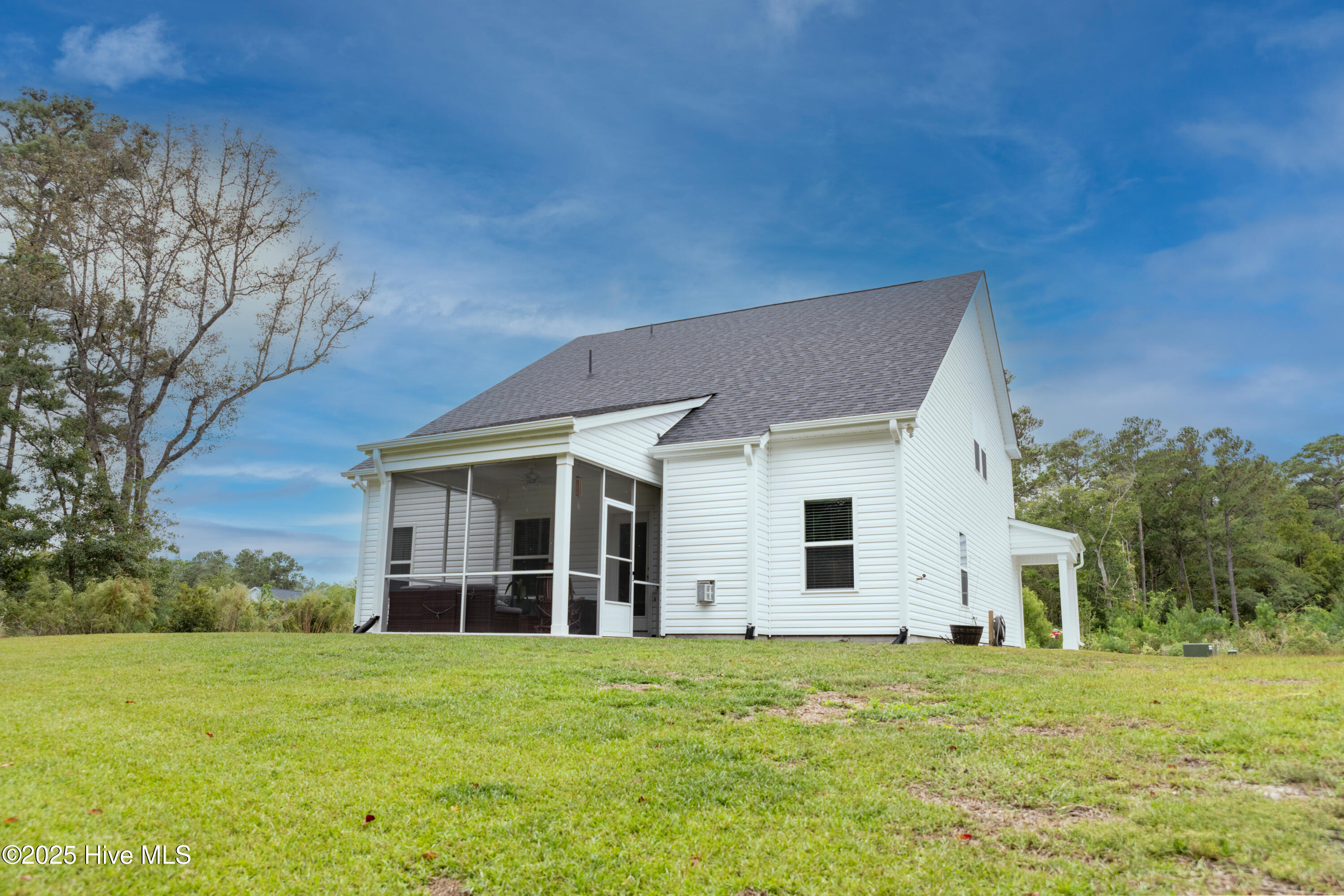 100535849 | Photo 27