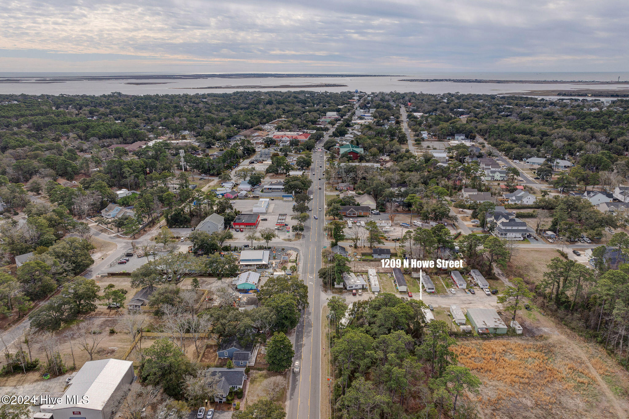 100478848 | Photo 18