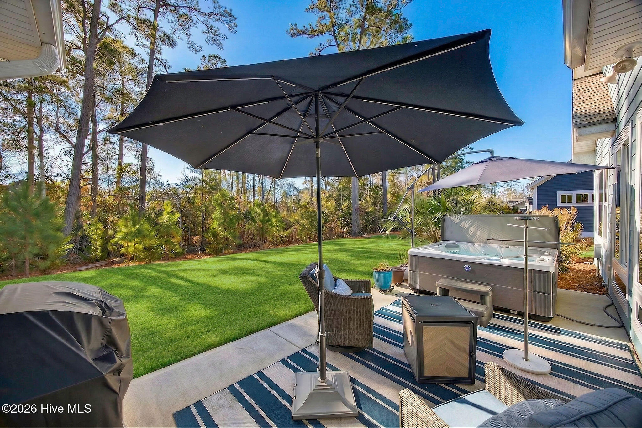 100554107 | Photo 56