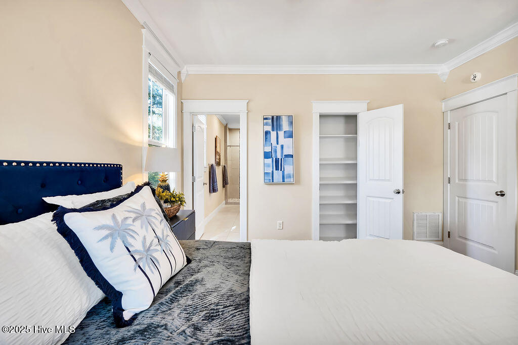 100539026 | Photo 40