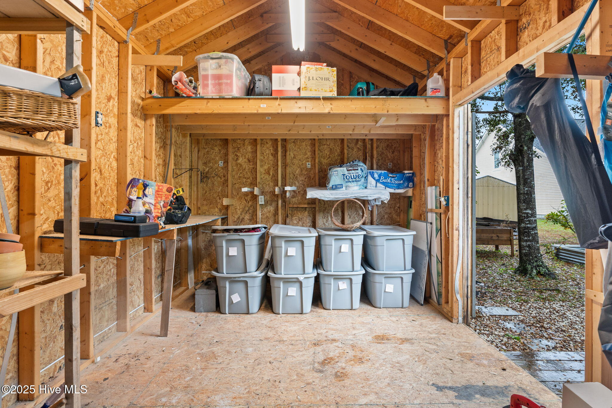 100544596 | Photo 34