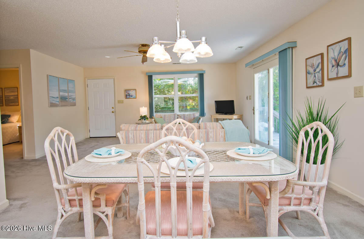 100570444 | Photo 10