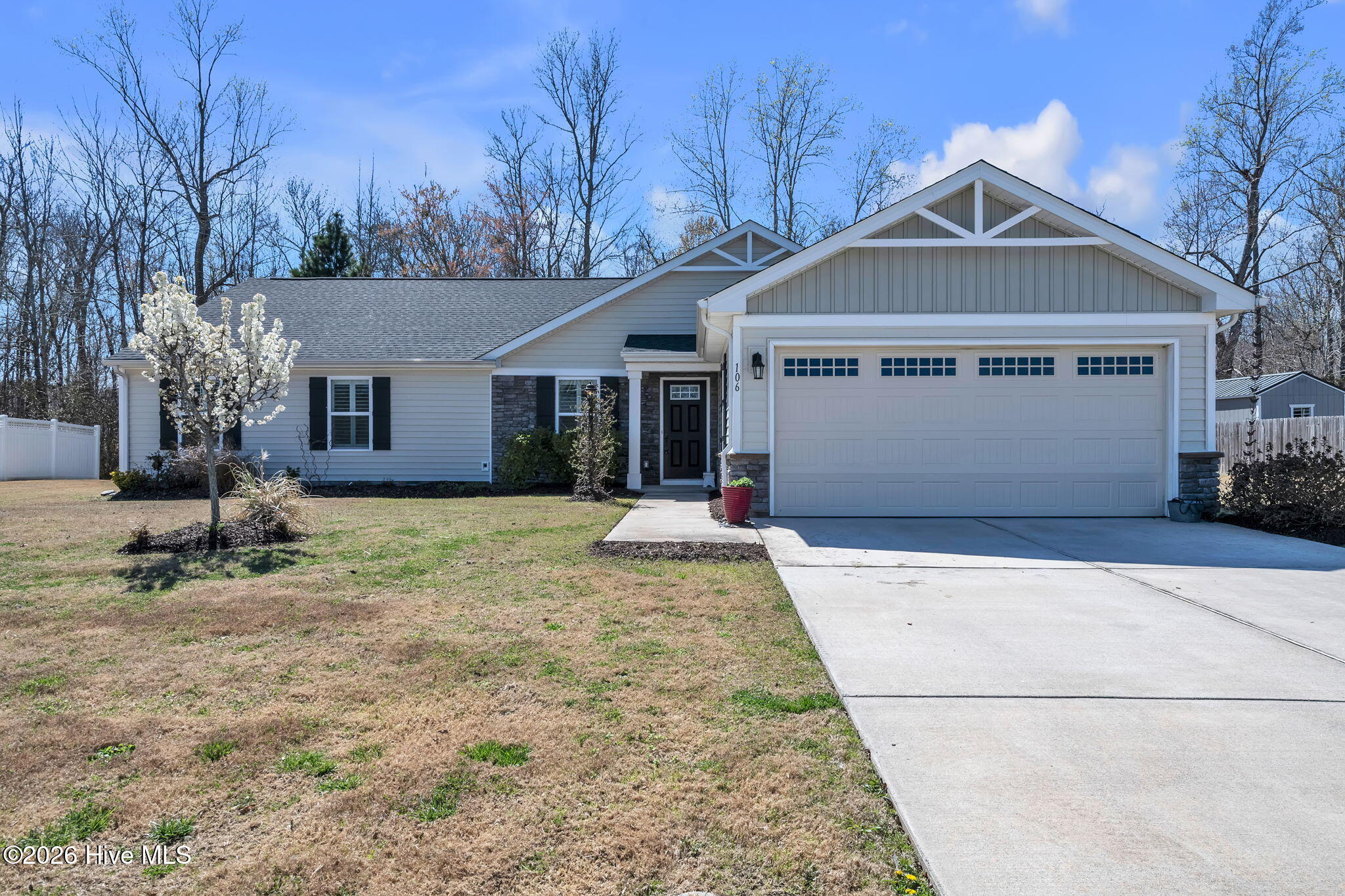 Homes for sale in Moyock, NC | 106 Hidden View Loop, Moyock, NC 27958 | MLS# 100562640