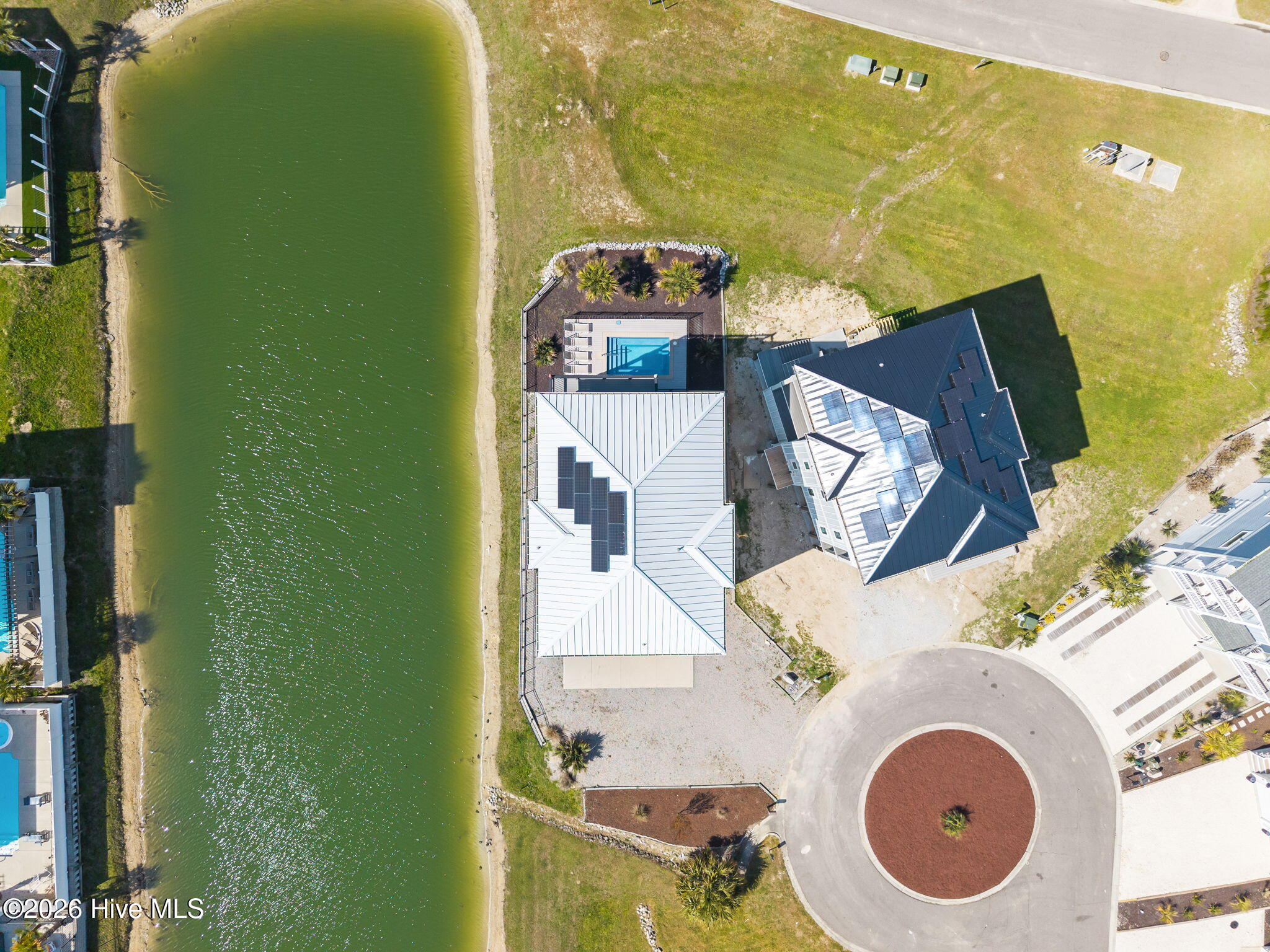 100564964 | Photo 59