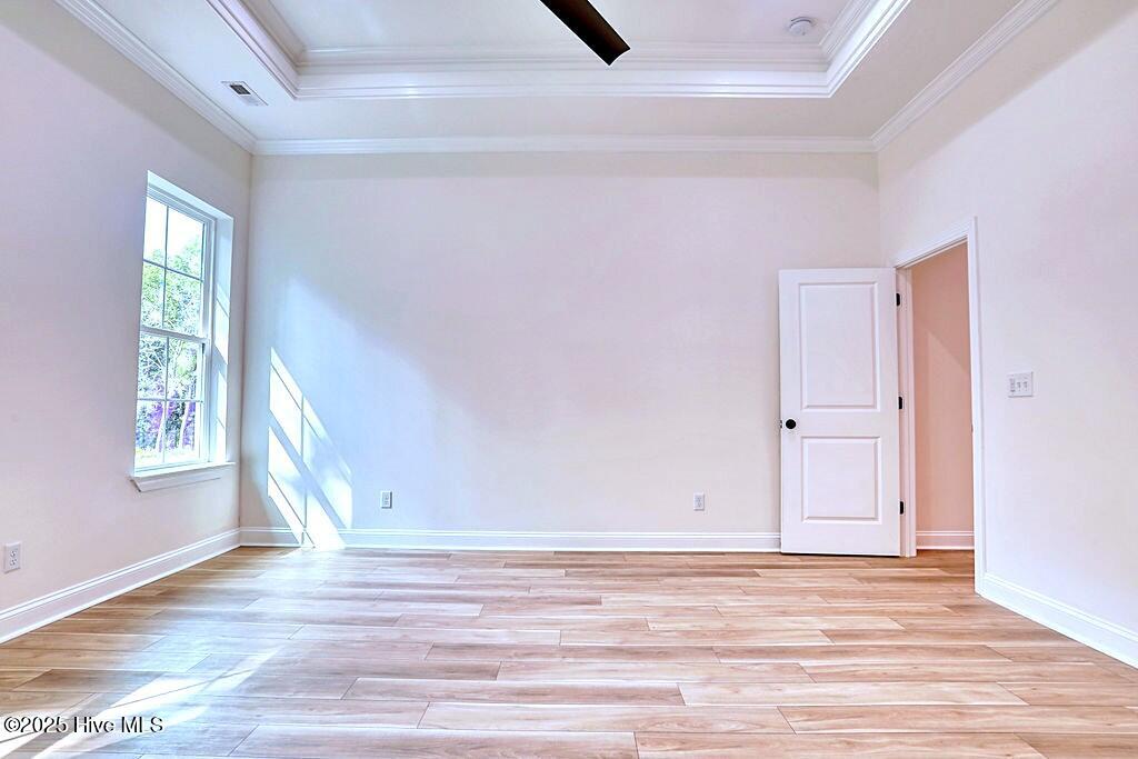 100499257 | Photo 40