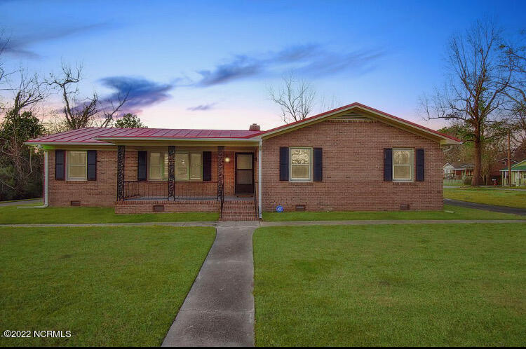 1304 Williams St New Bern NC 28560