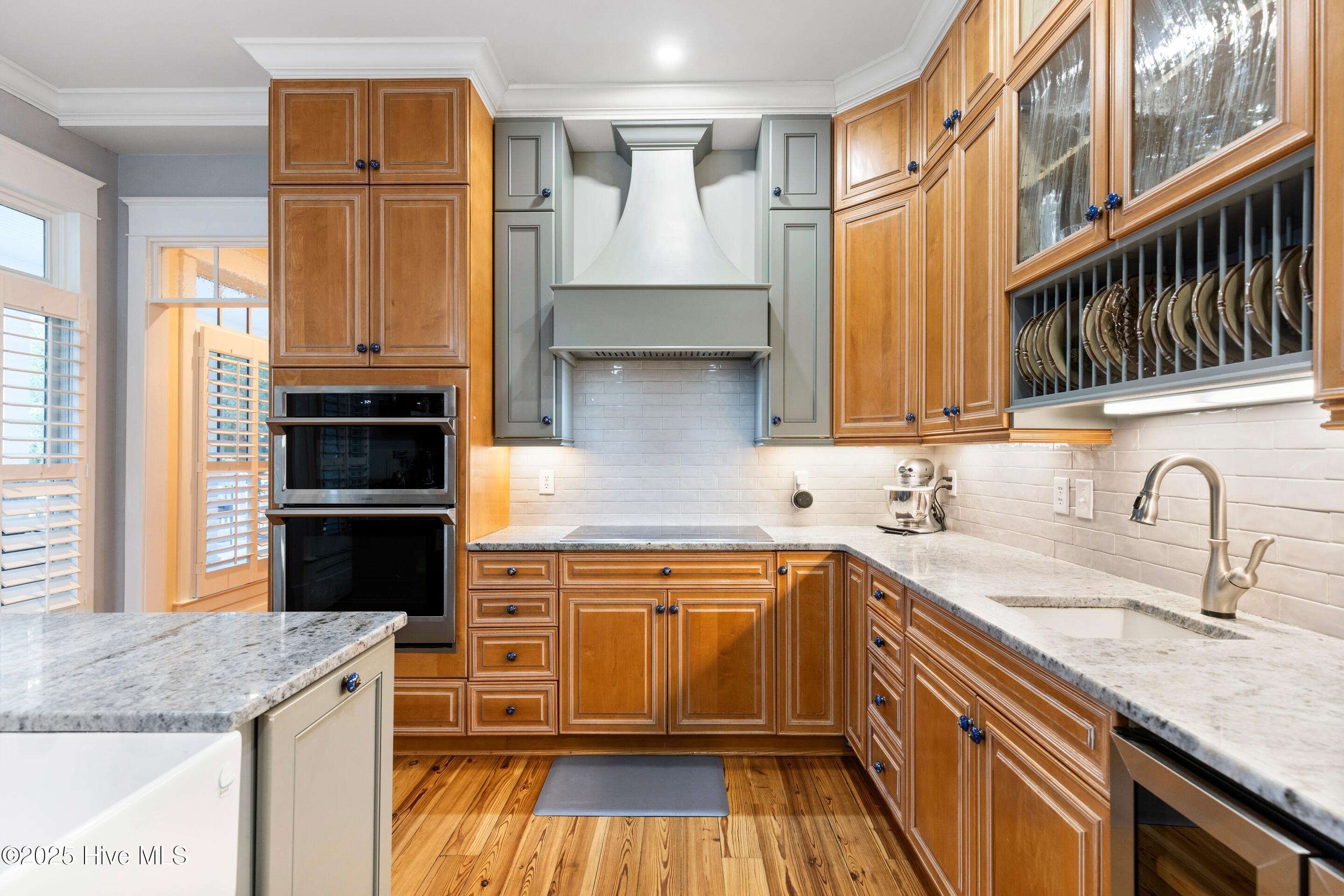 100544140 | Photo 29