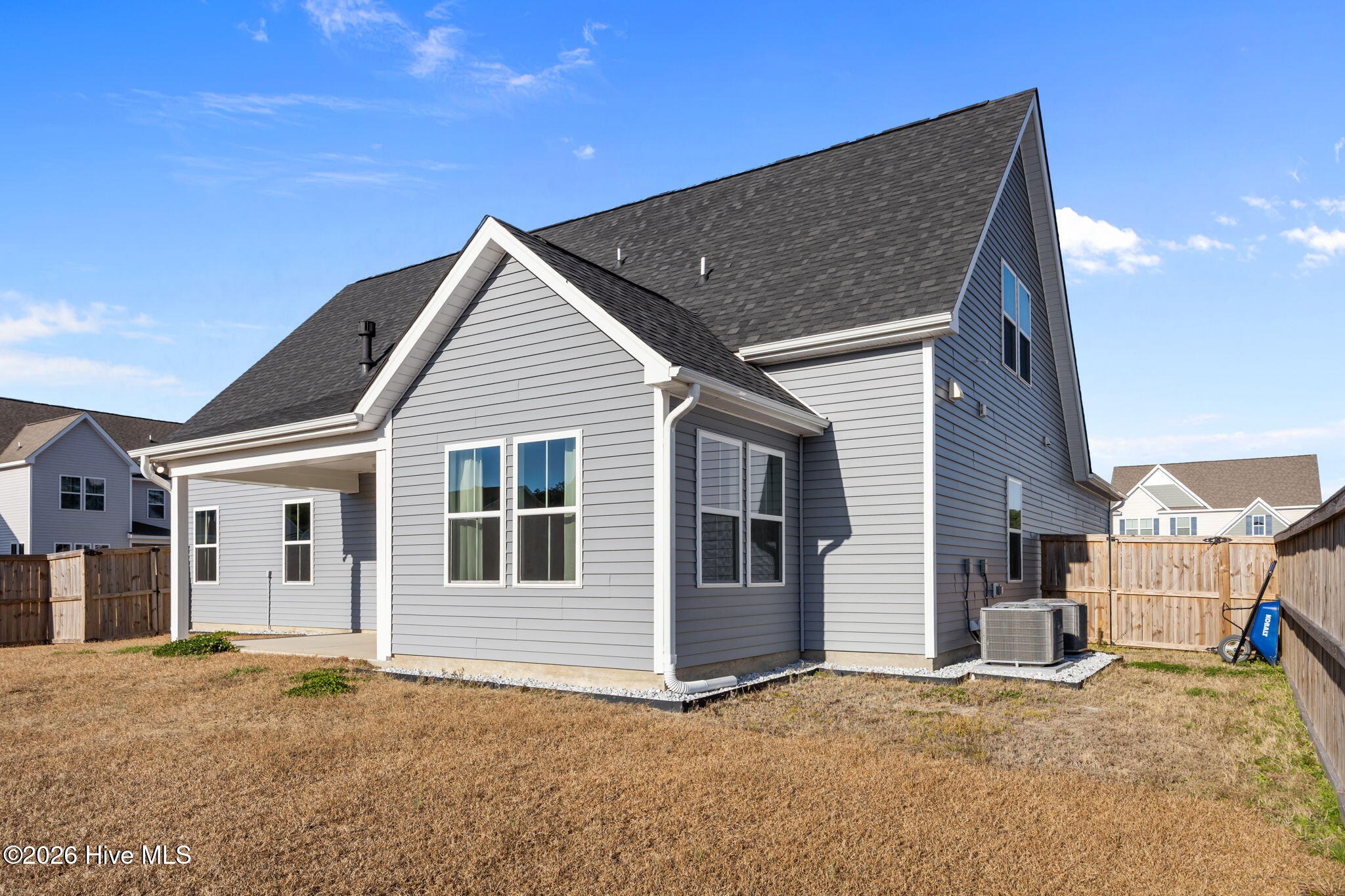 100550505 | Photo 43