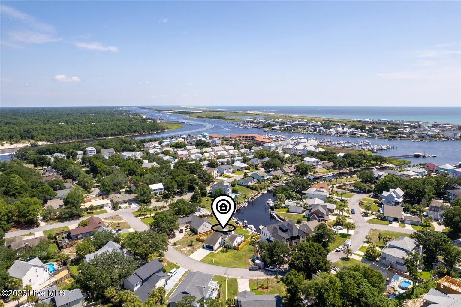 100548243 | Photo 11