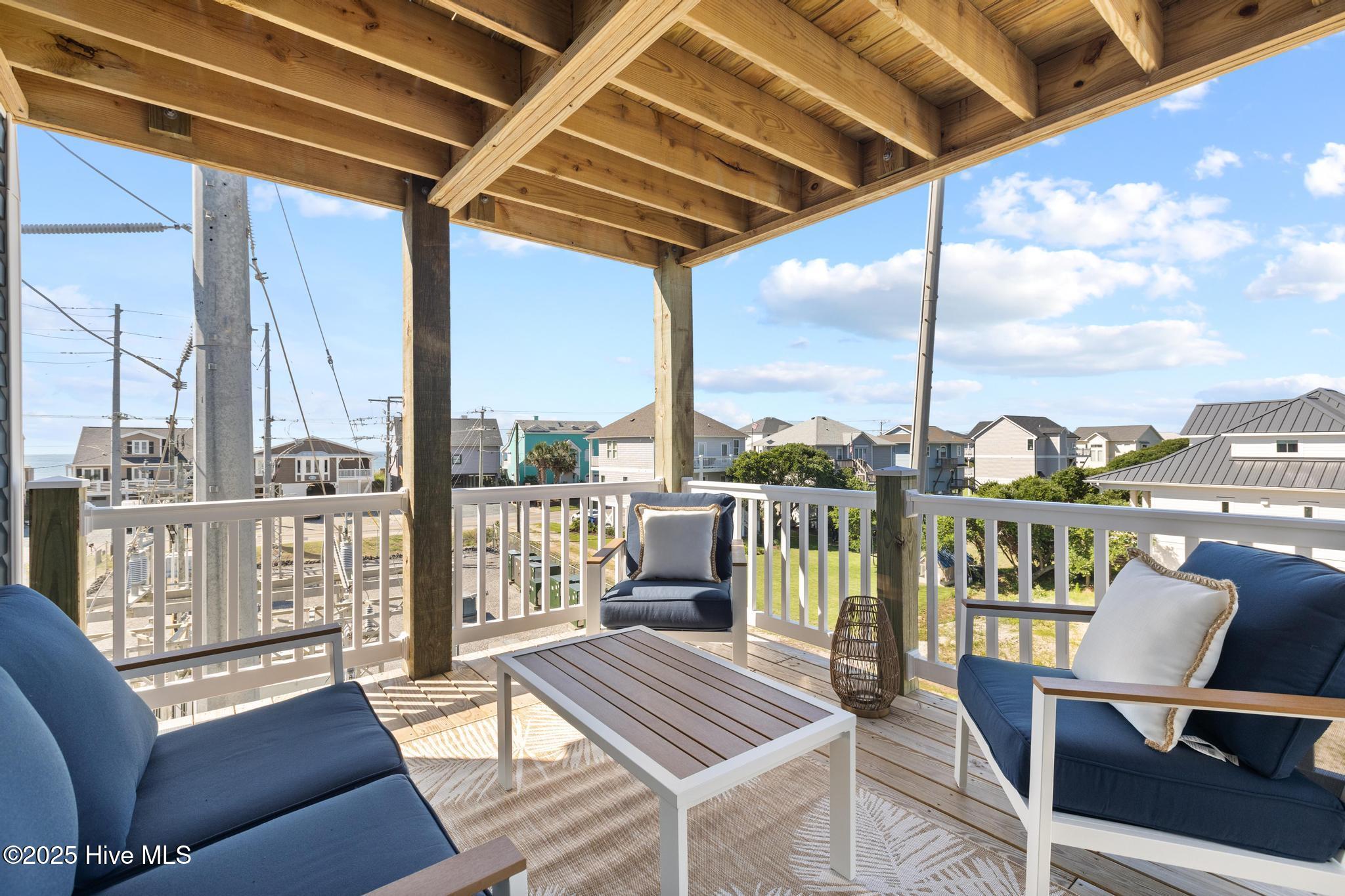 100498543 | Photo 60