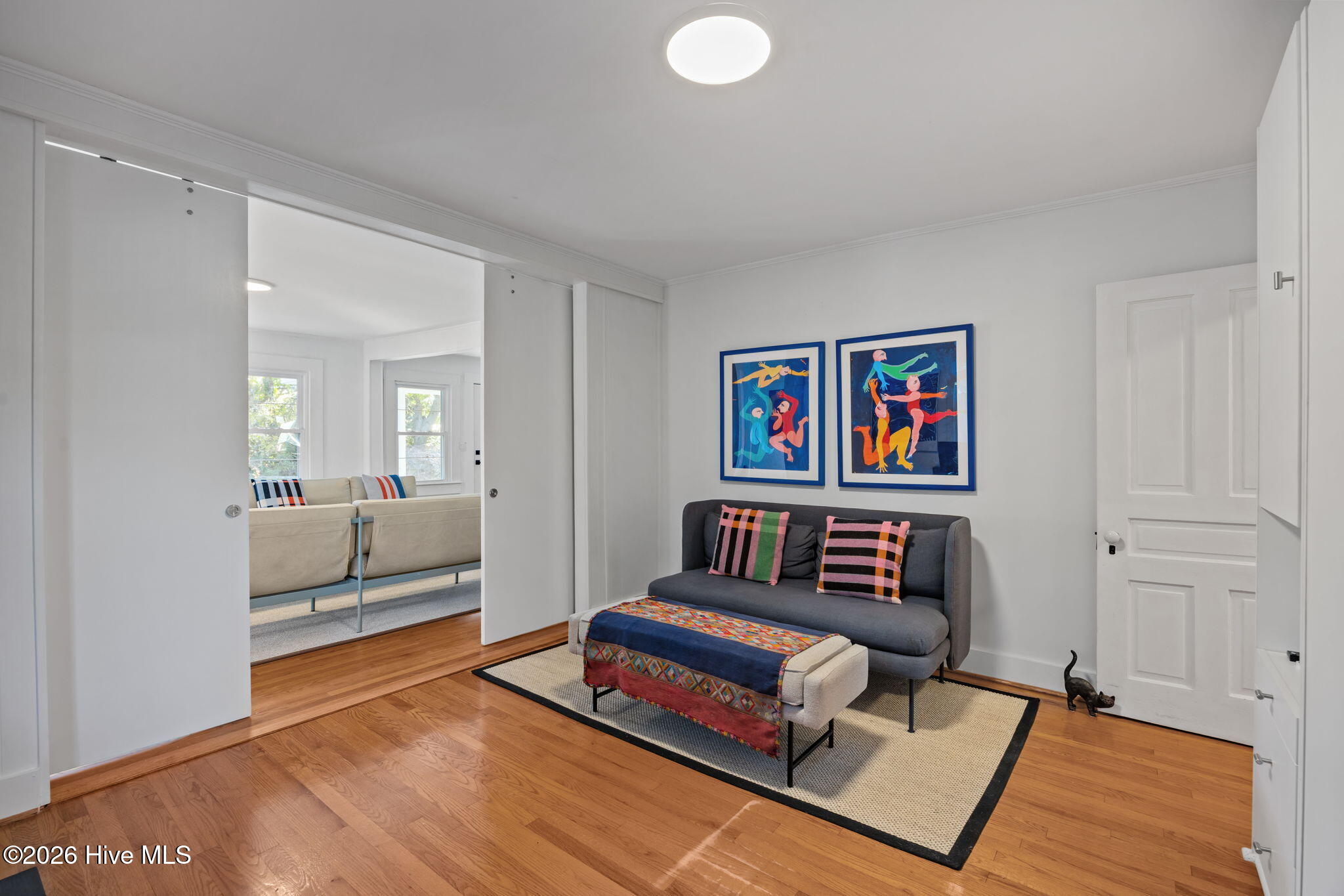 100560514 | Photo 14