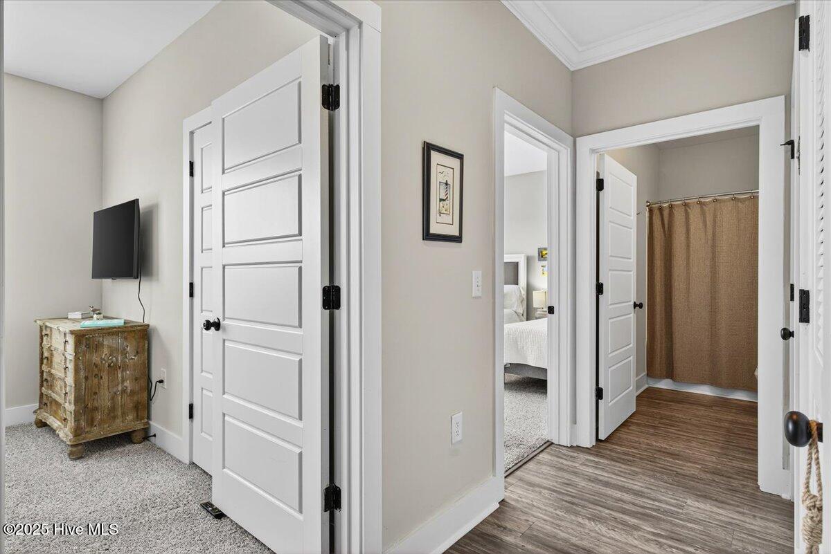 100522744 | Photo 26