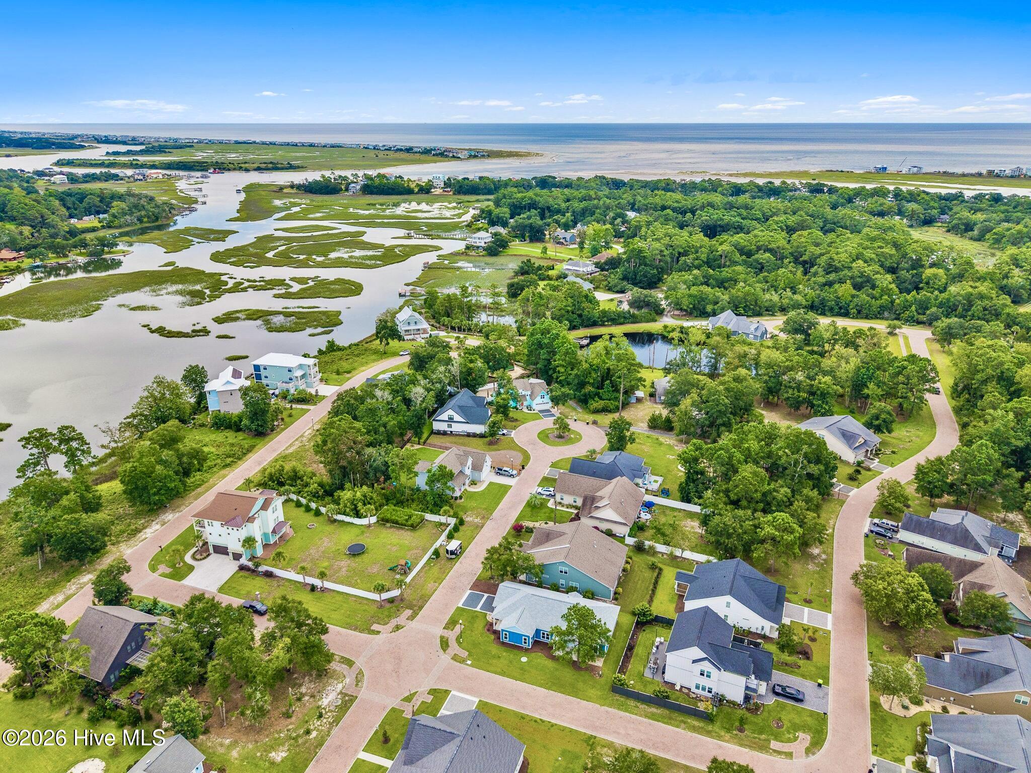 100530218 | Photo 61