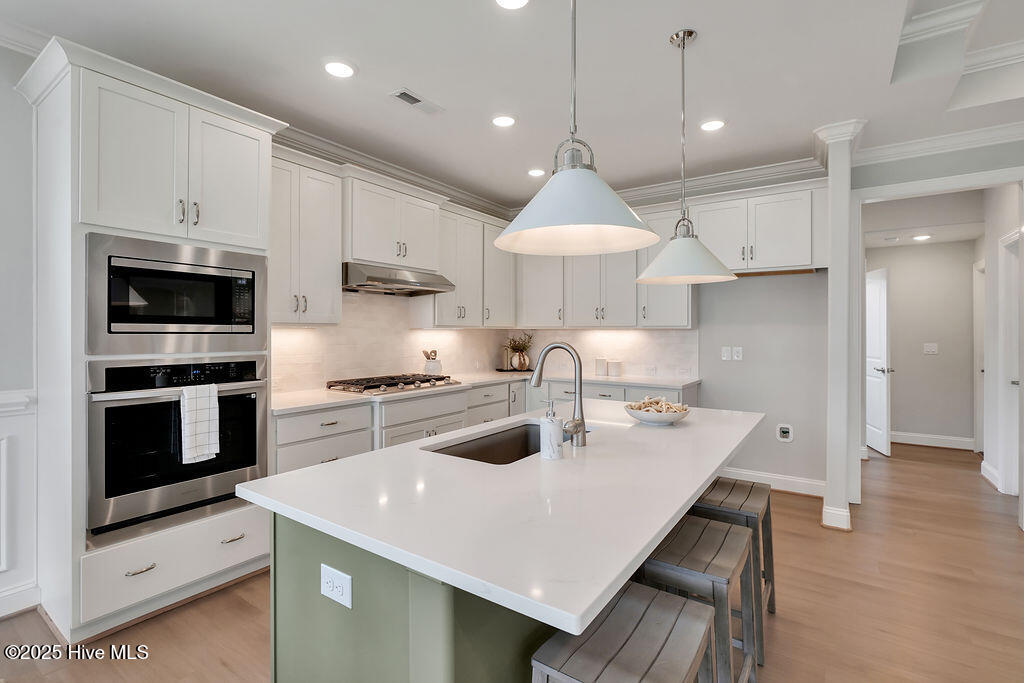 100496816 | Photo 25