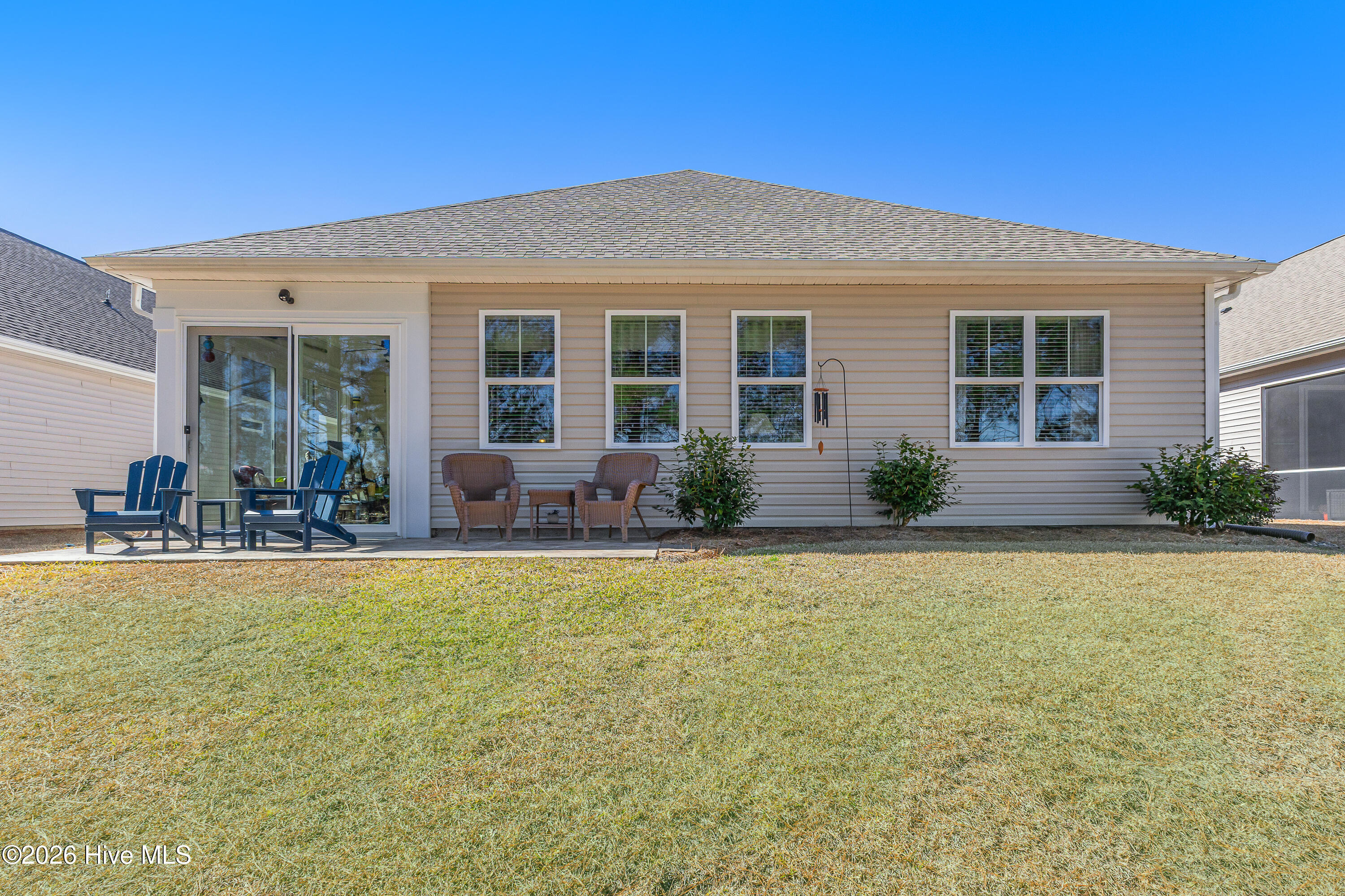 100555117 | Photo 40