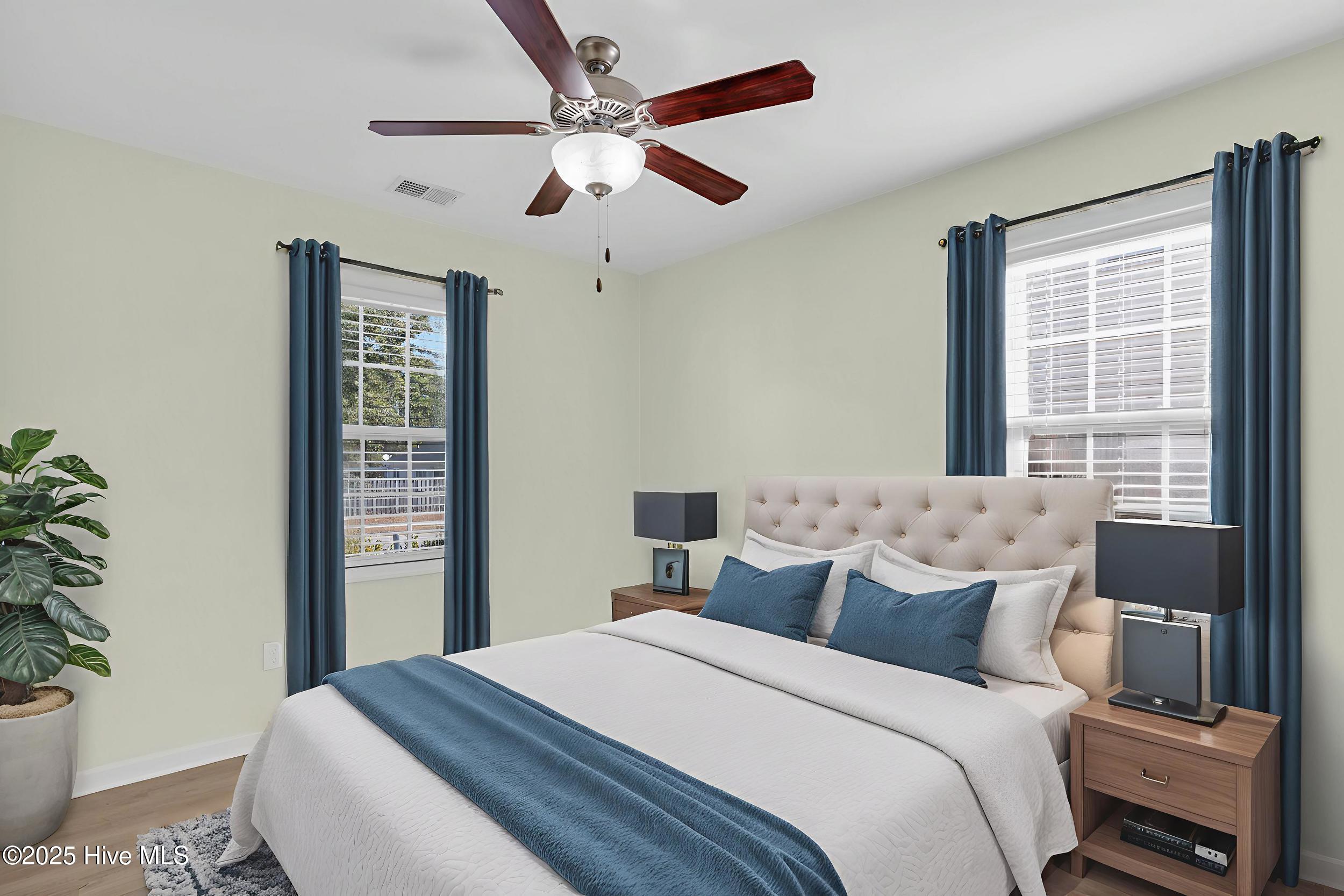 100545882 | Photo 20