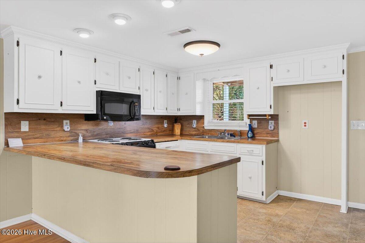 100548293 | Photo 21