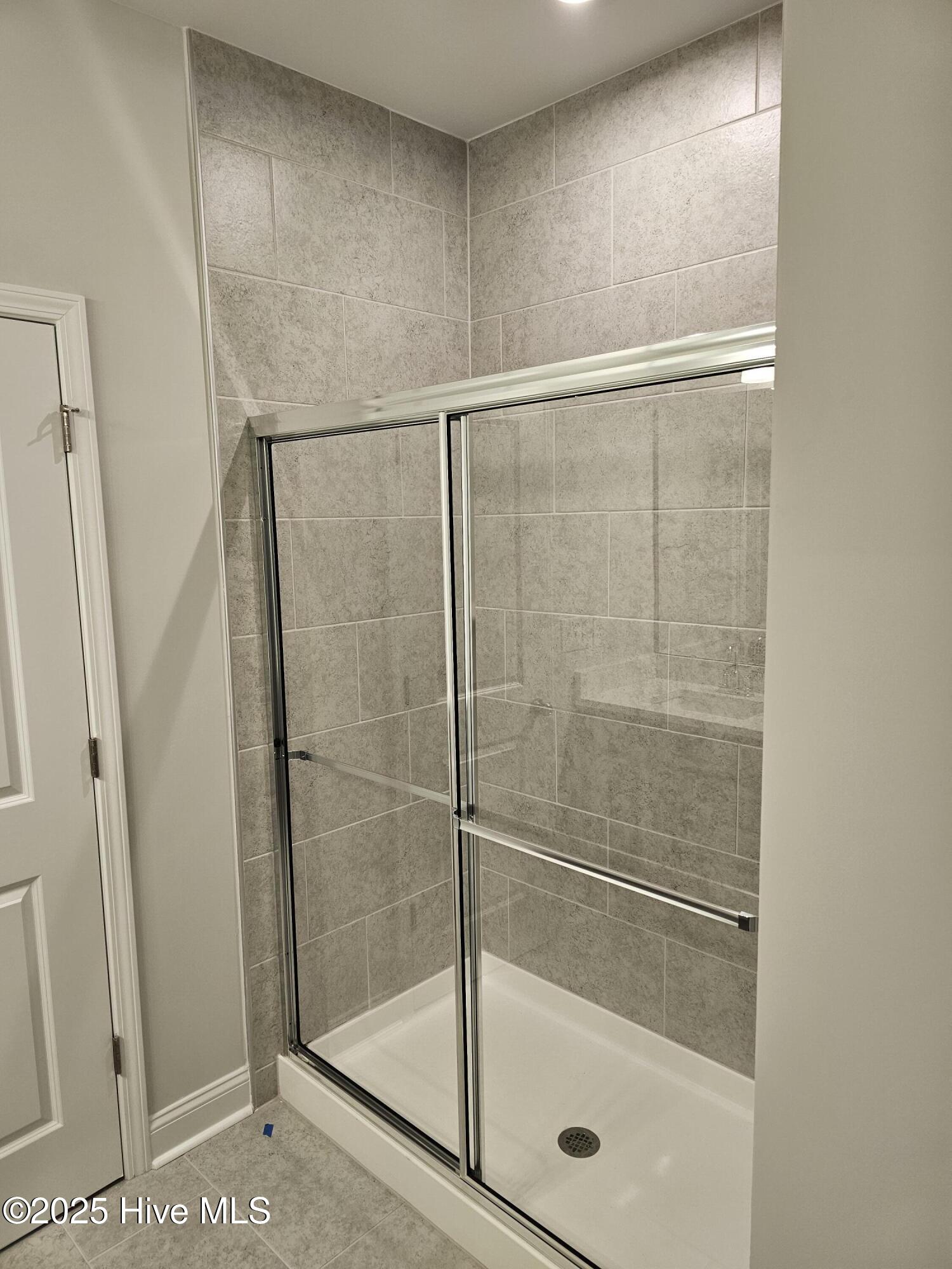 100531272 | Photo 12