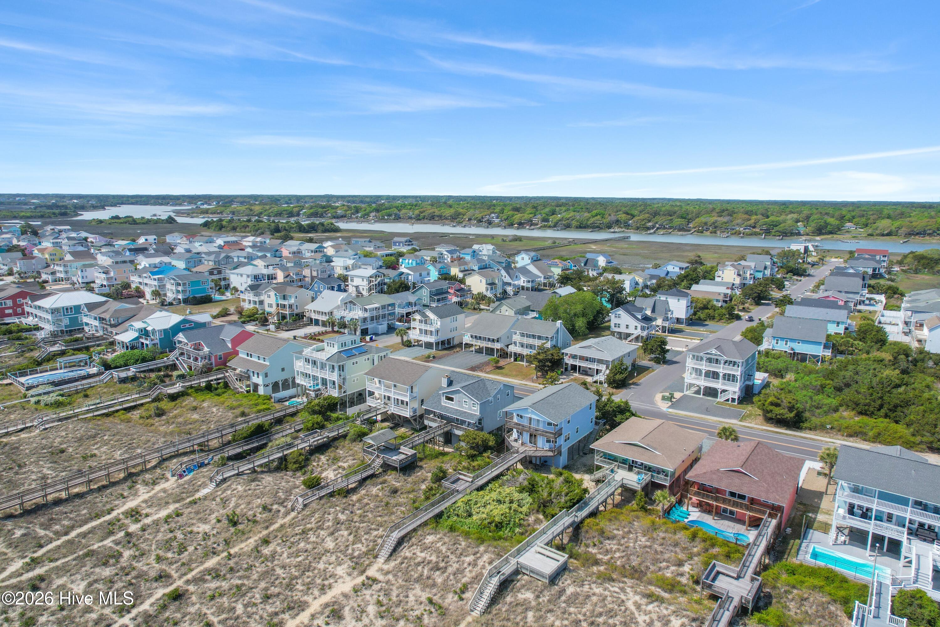 100497729 | Photo 60