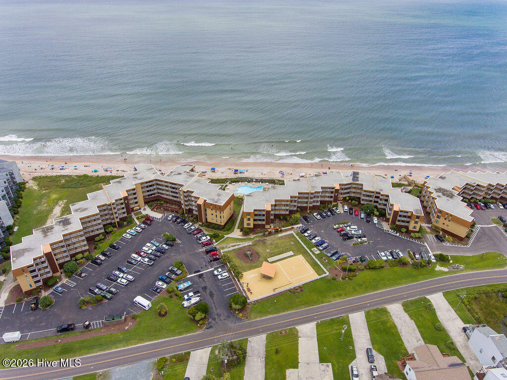 100537393 | Photo 21