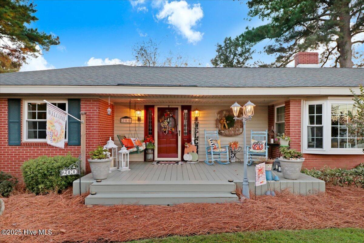 Homes for sale in Fremont, NC | 200 Barnes St, Fremont, NC 27830 | MLS# 100539982