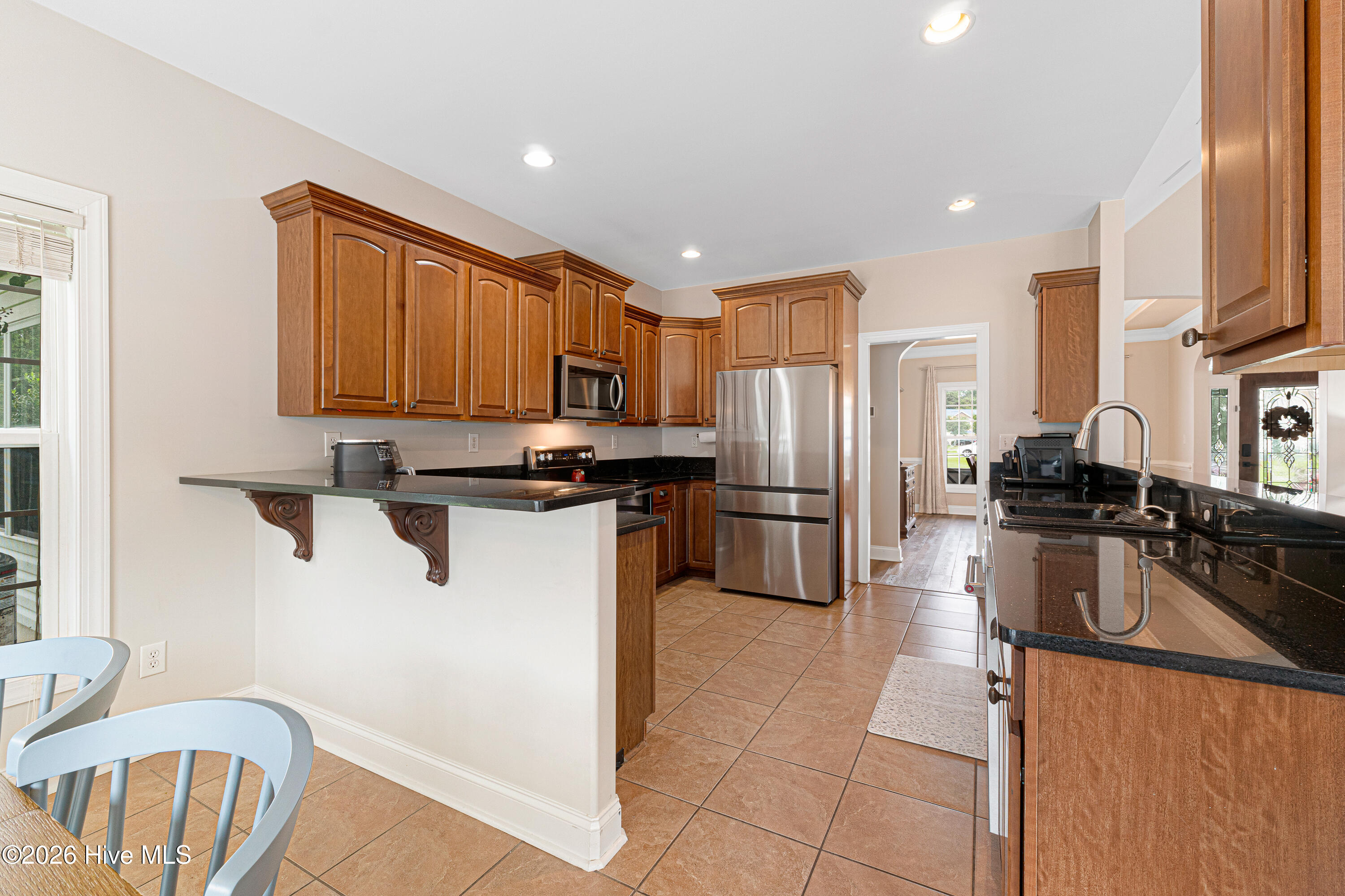 412 Waverly Court,Newport