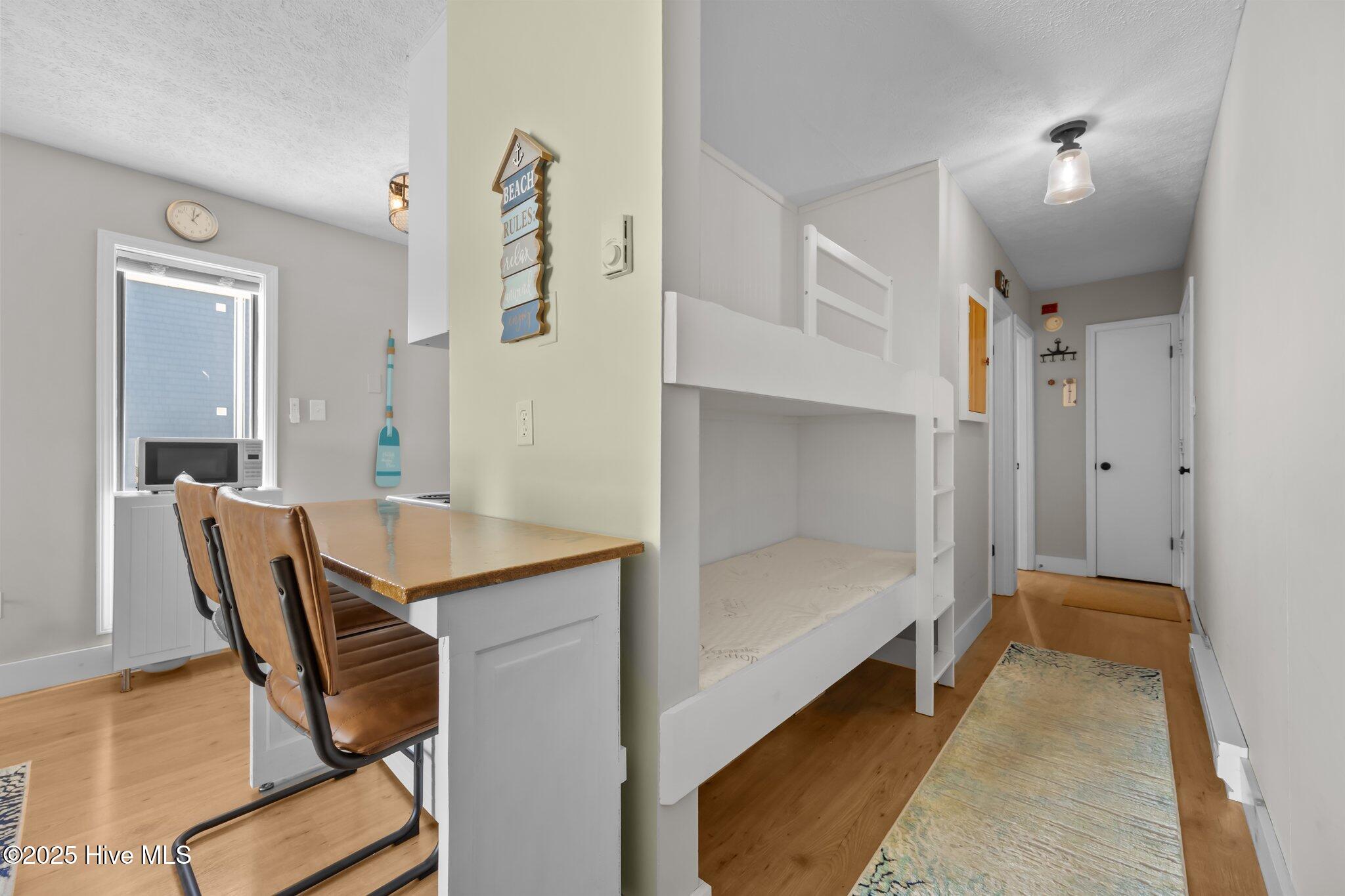 100546128 | Photo 20