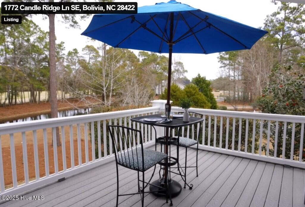 100493610 | Photo 46