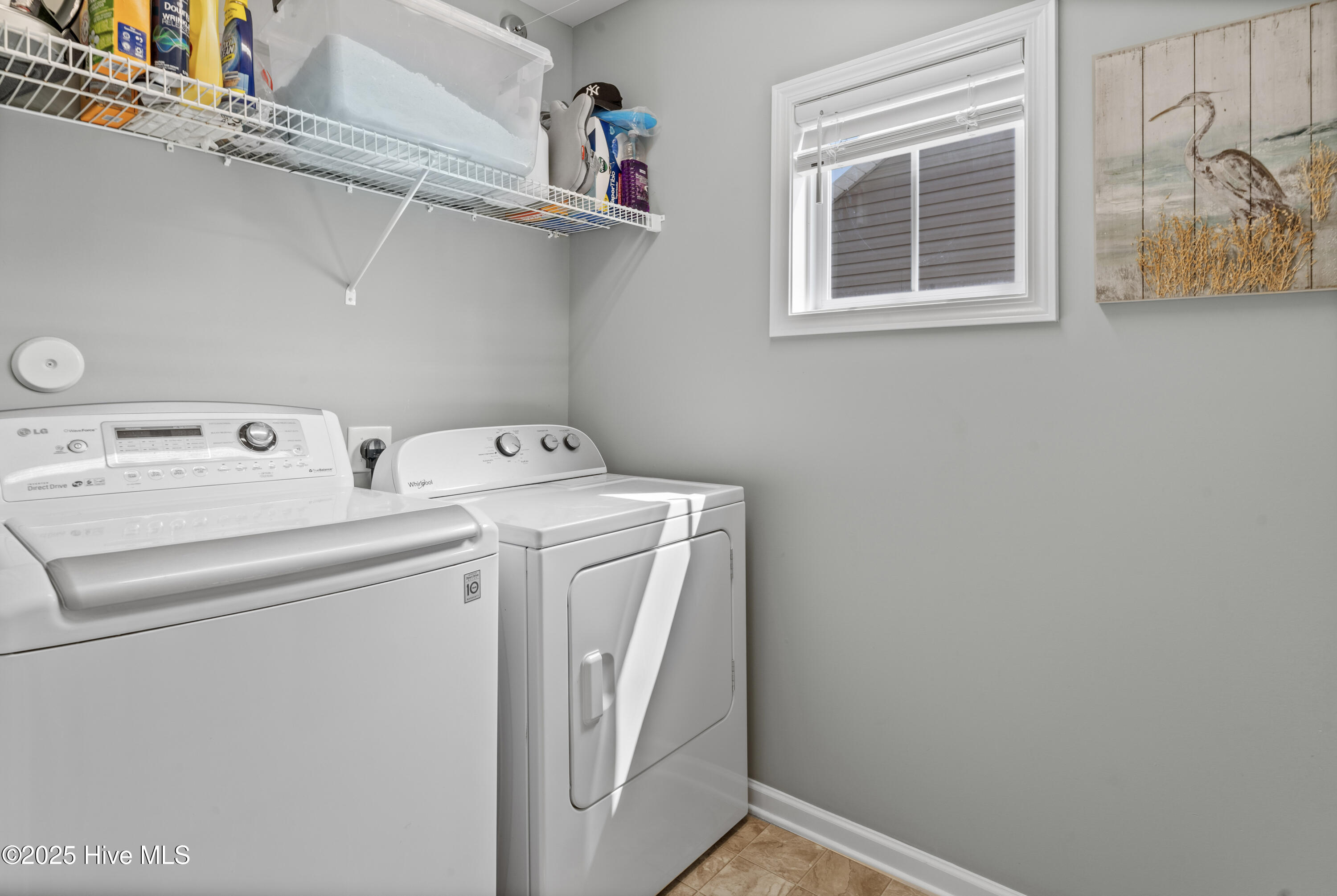 100511448 | Photo 27