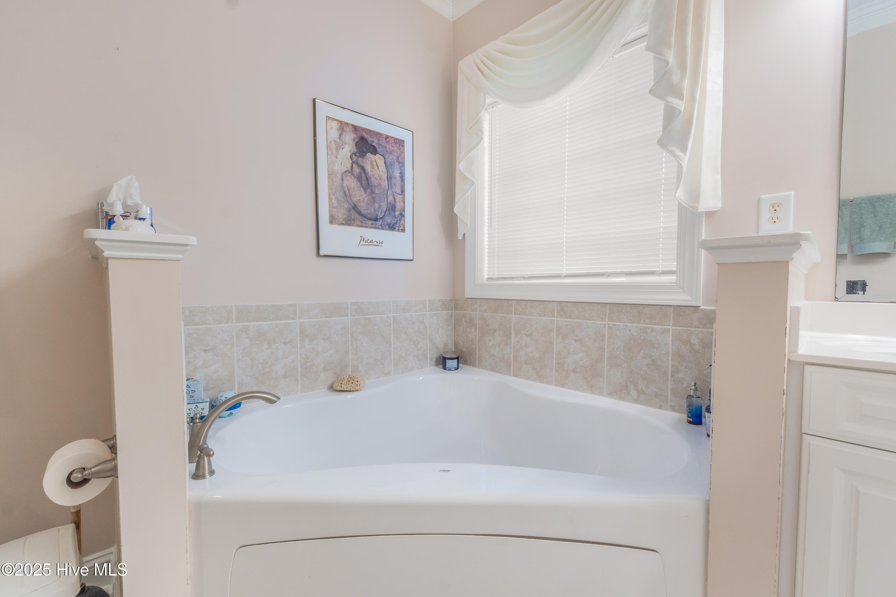 100541484 | Photo 27