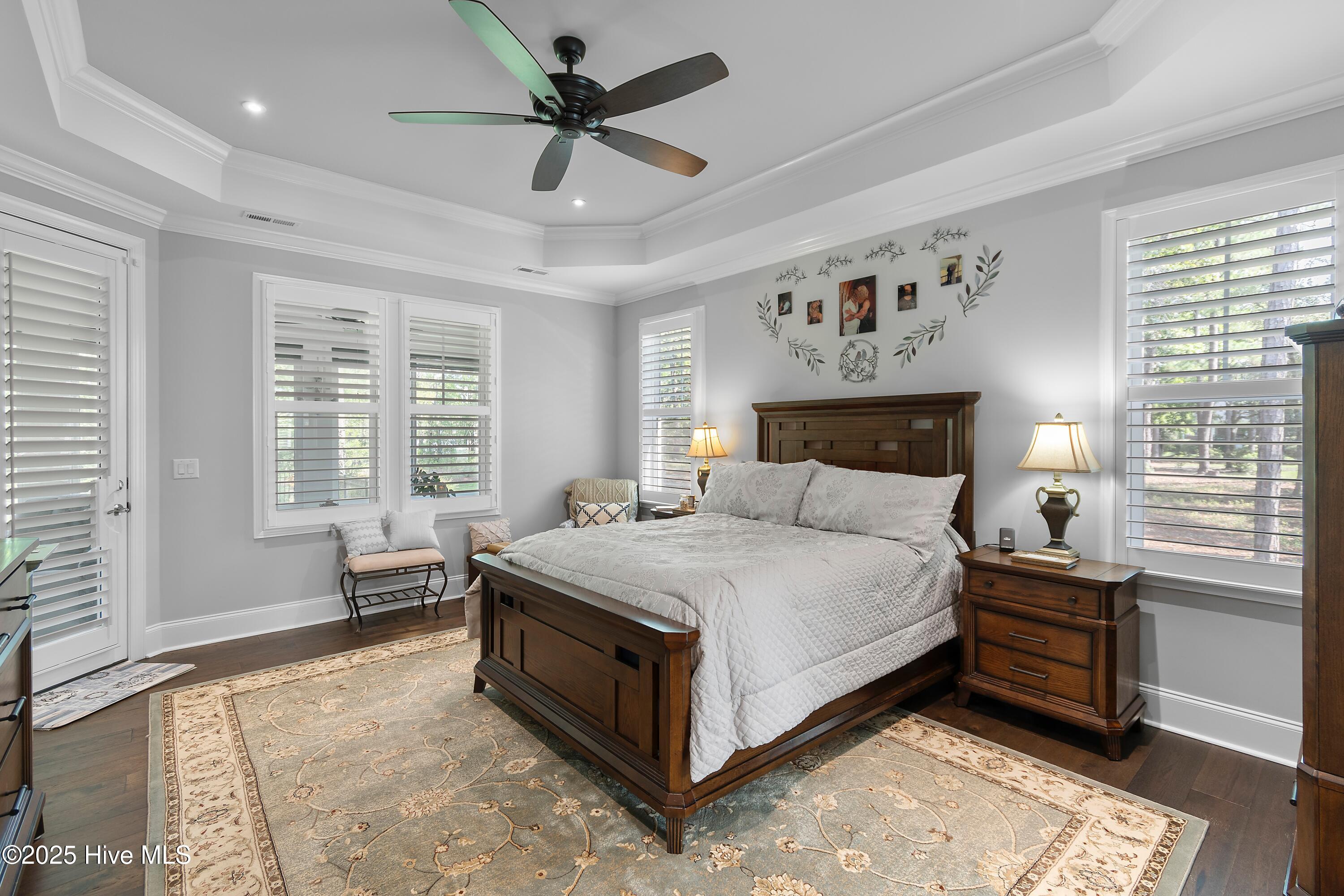 100518411 | Photo 21