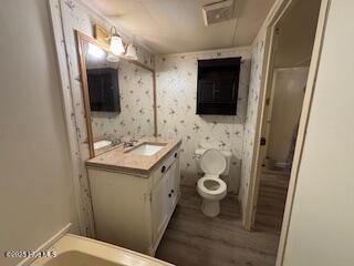 100542841 | Photo 21