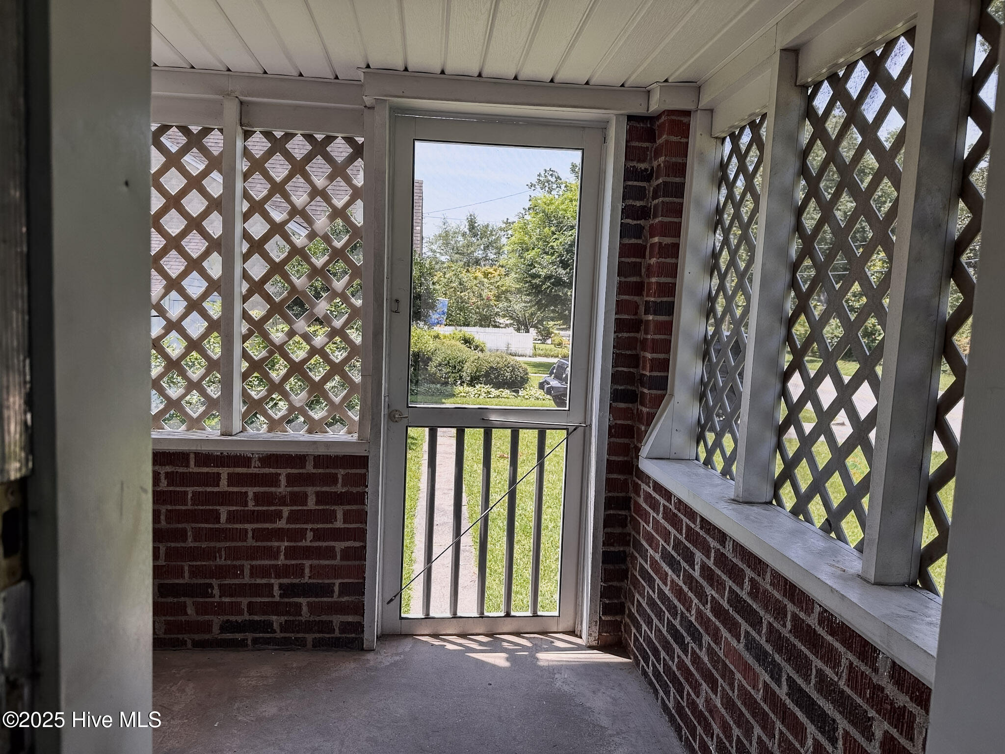 100515338 | Photo 27