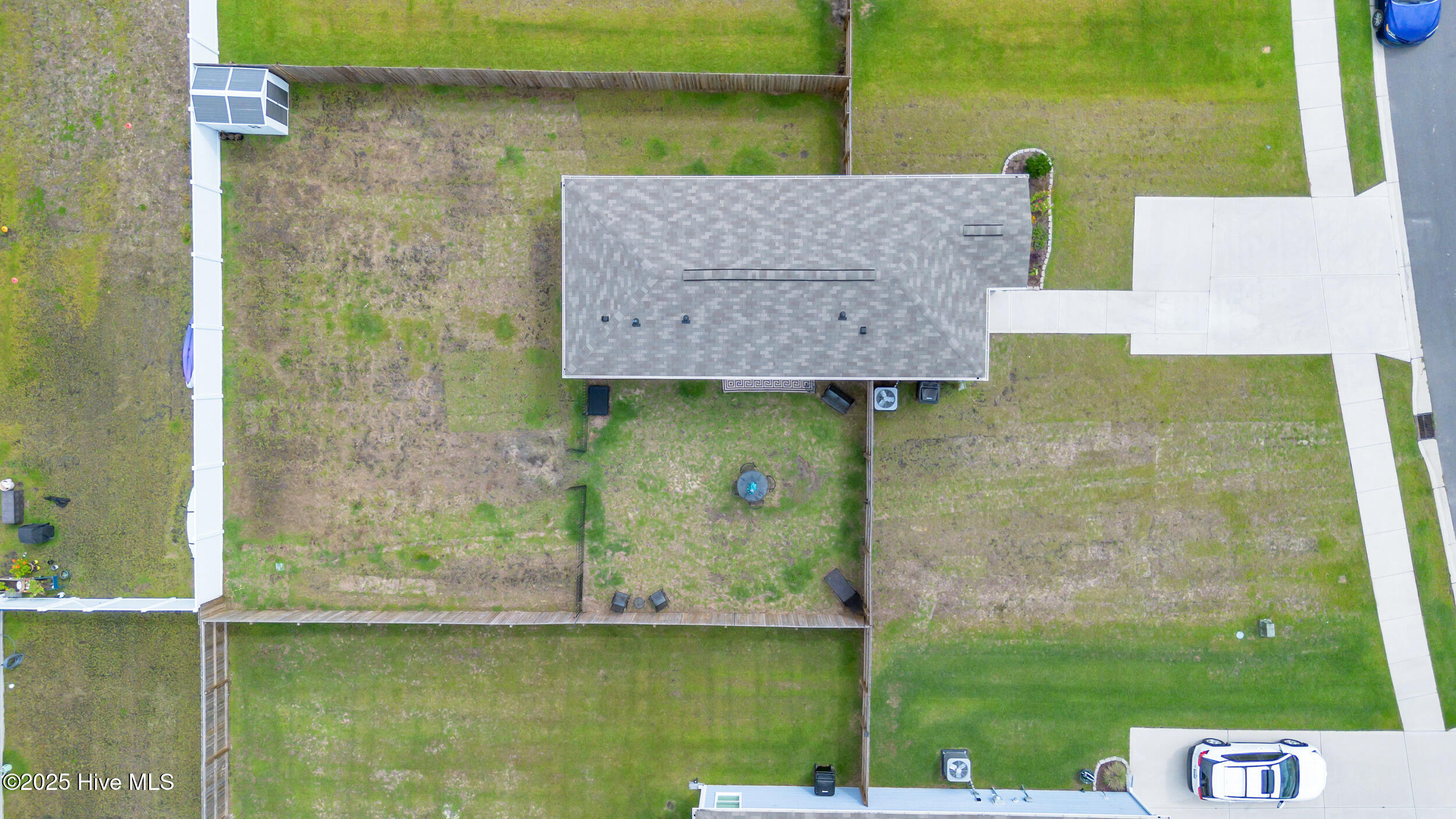 100525764 | Photo 39