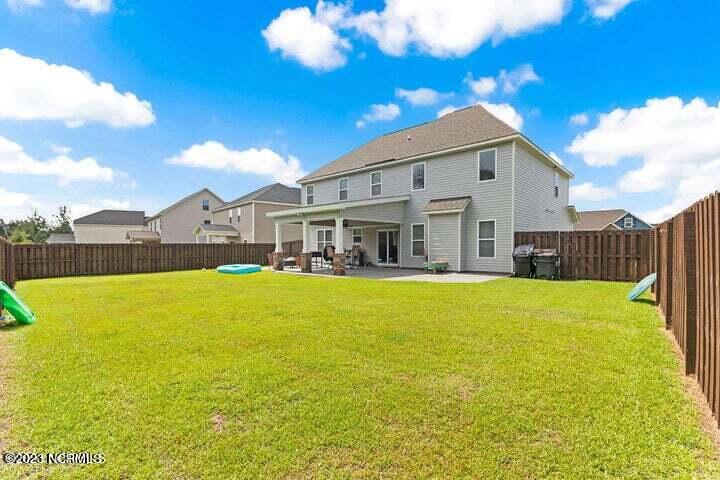 100556108 | Photo 28