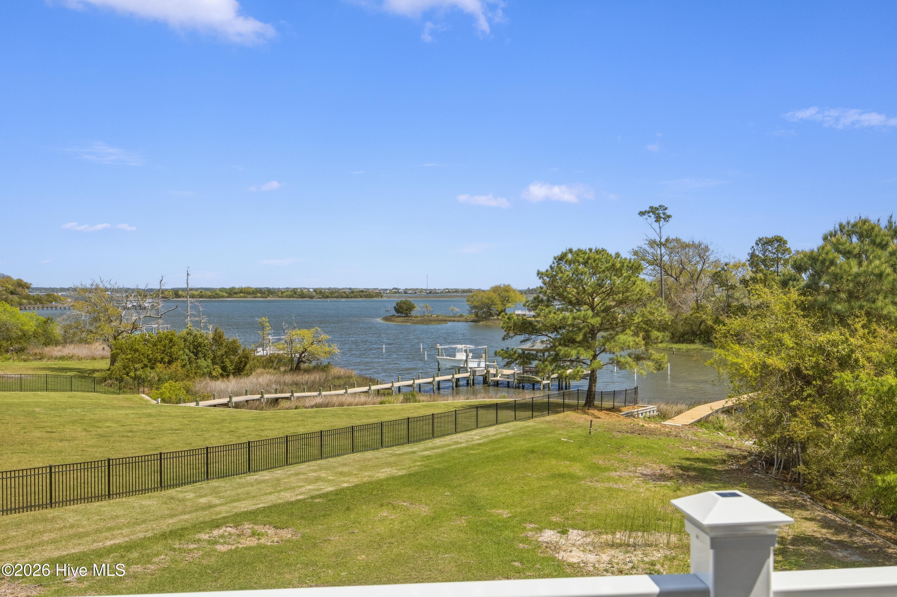 100569941 | Photo 10