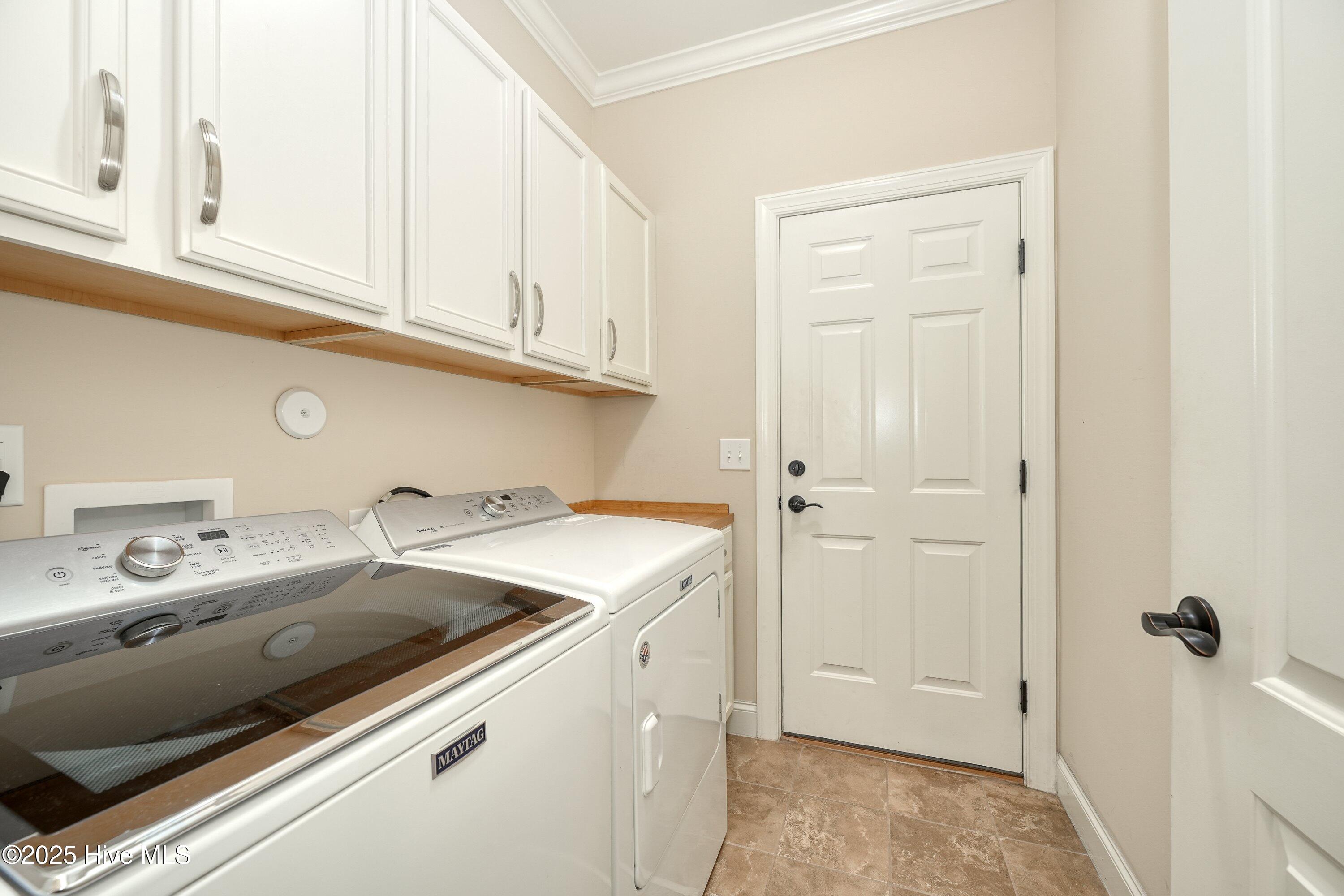 100528455 | Photo 32