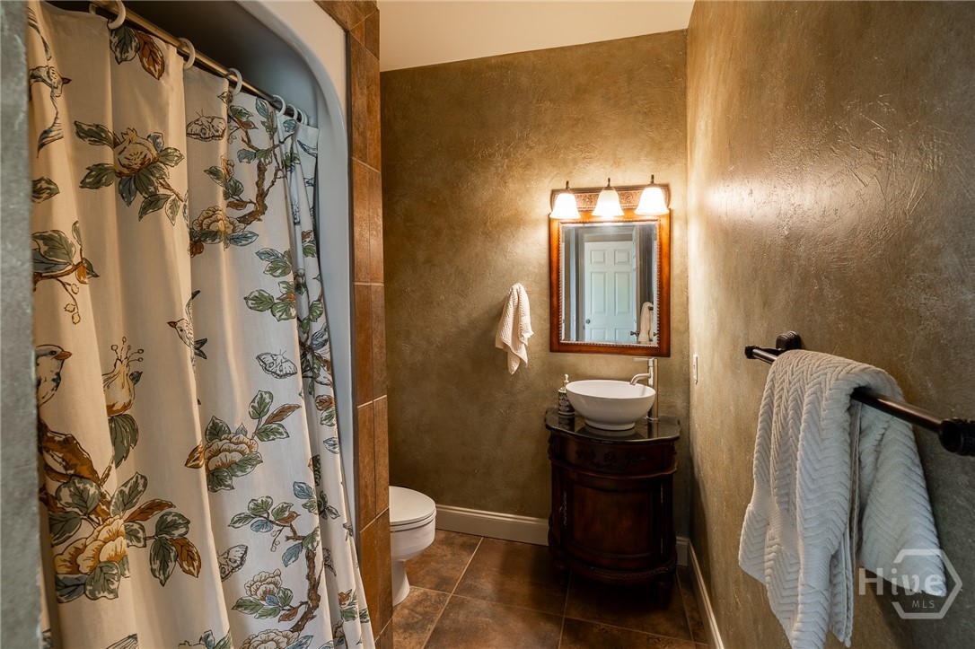 1480 Bradley Gin Road