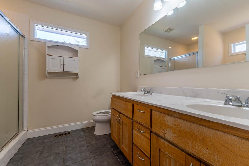 71 Mountain Willow Lane, Murphy, NC 28906 Listing Photo  14