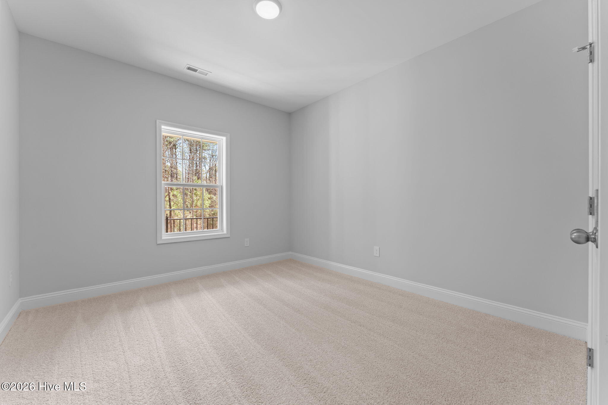 180 Longleaf Drive